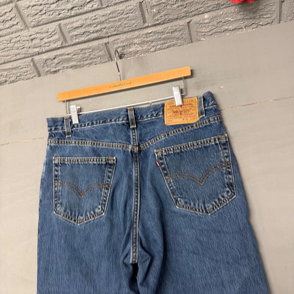 Levi's Other - Levis 550 Relaxed Fit Tapered Leg Jeans Mens 36x30 Blue Medium Wash Made in USA